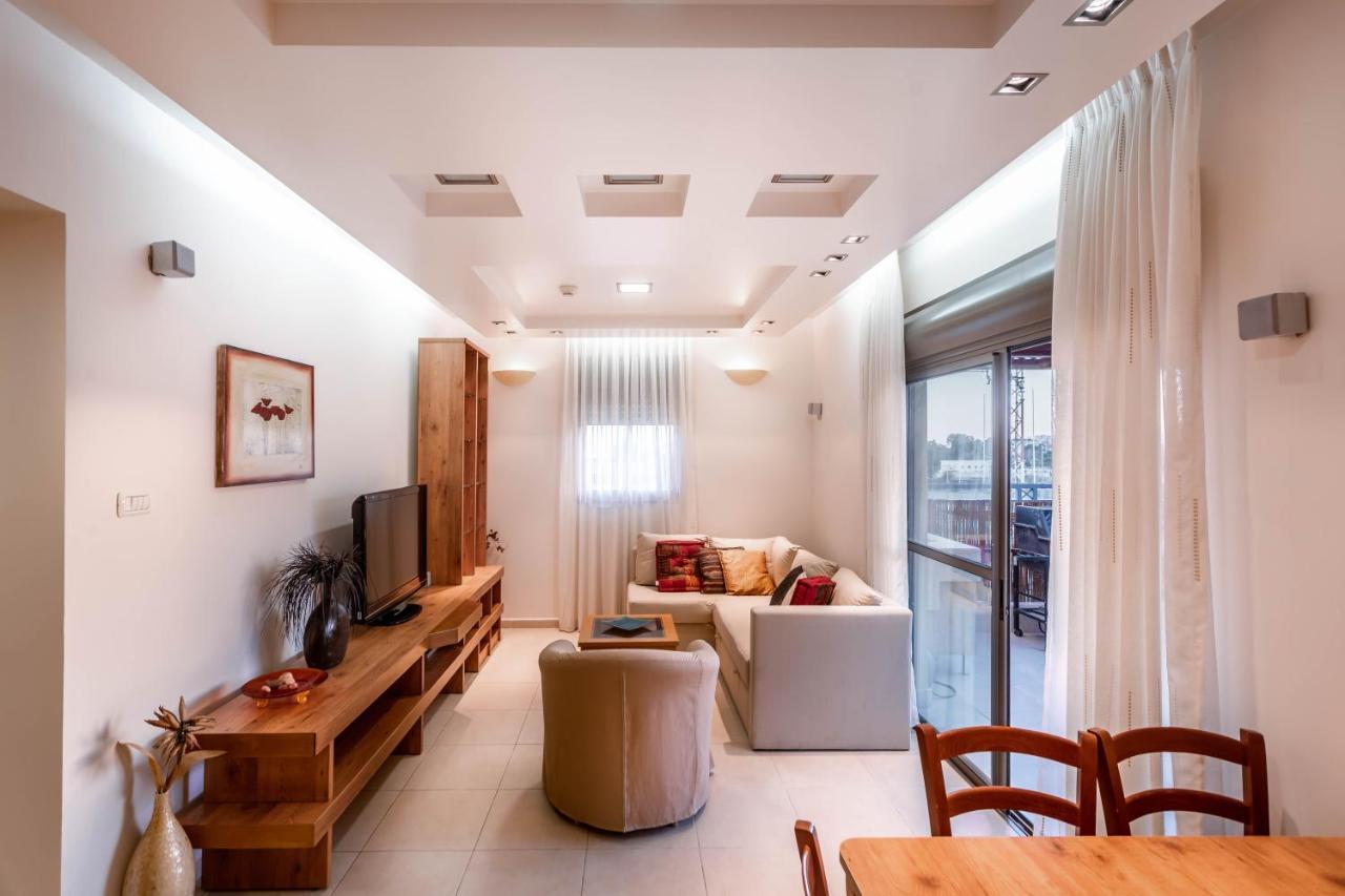 Almogim Suites Eilat Hotel (Adults Only) Экстерьер фото