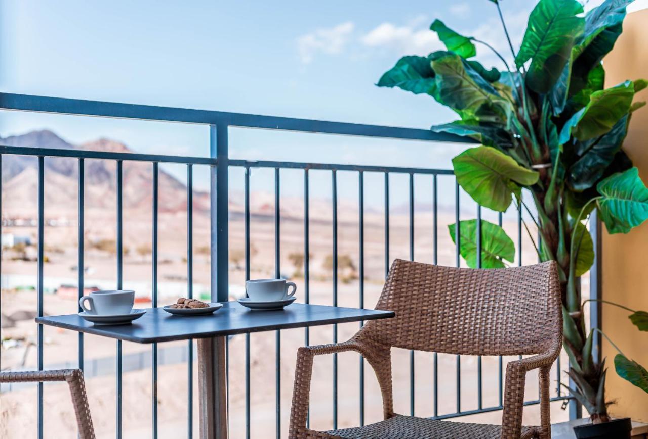 Almogim Suites Eilat Hotel (Adults Only) Экстерьер фото