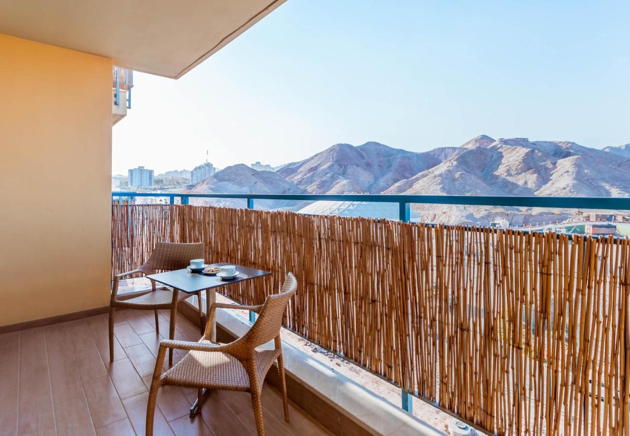 Almogim Suites Eilat Hotel (Adults Only) Экстерьер фото