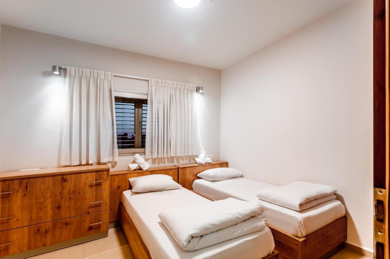 Almogim Suites Eilat Hotel (Adults Only) Экстерьер фото