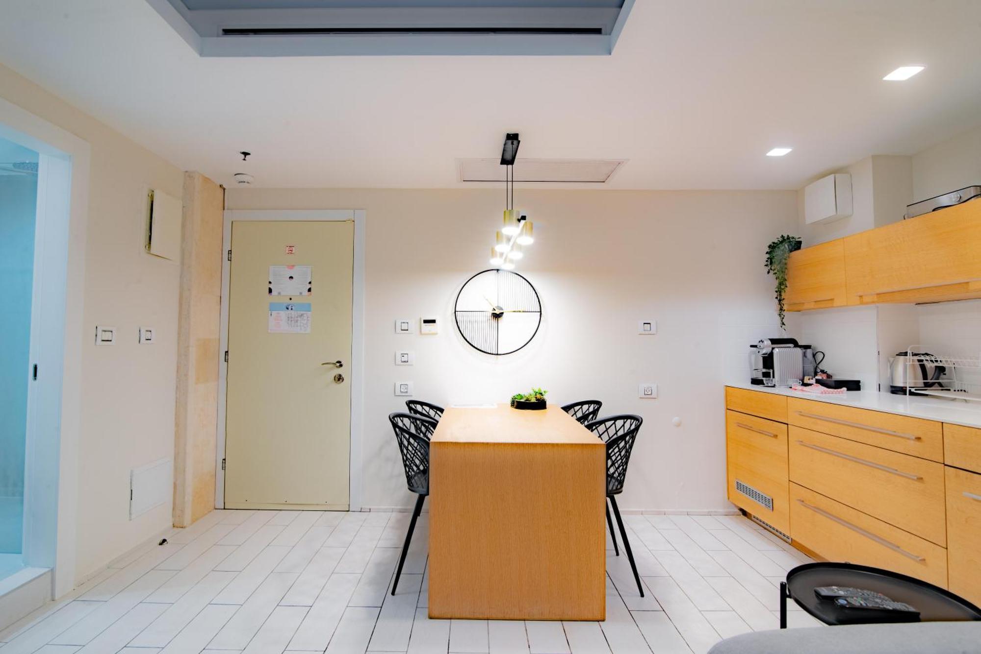 Almogim Suites Eilat Hotel (Adults Only) Экстерьер фото